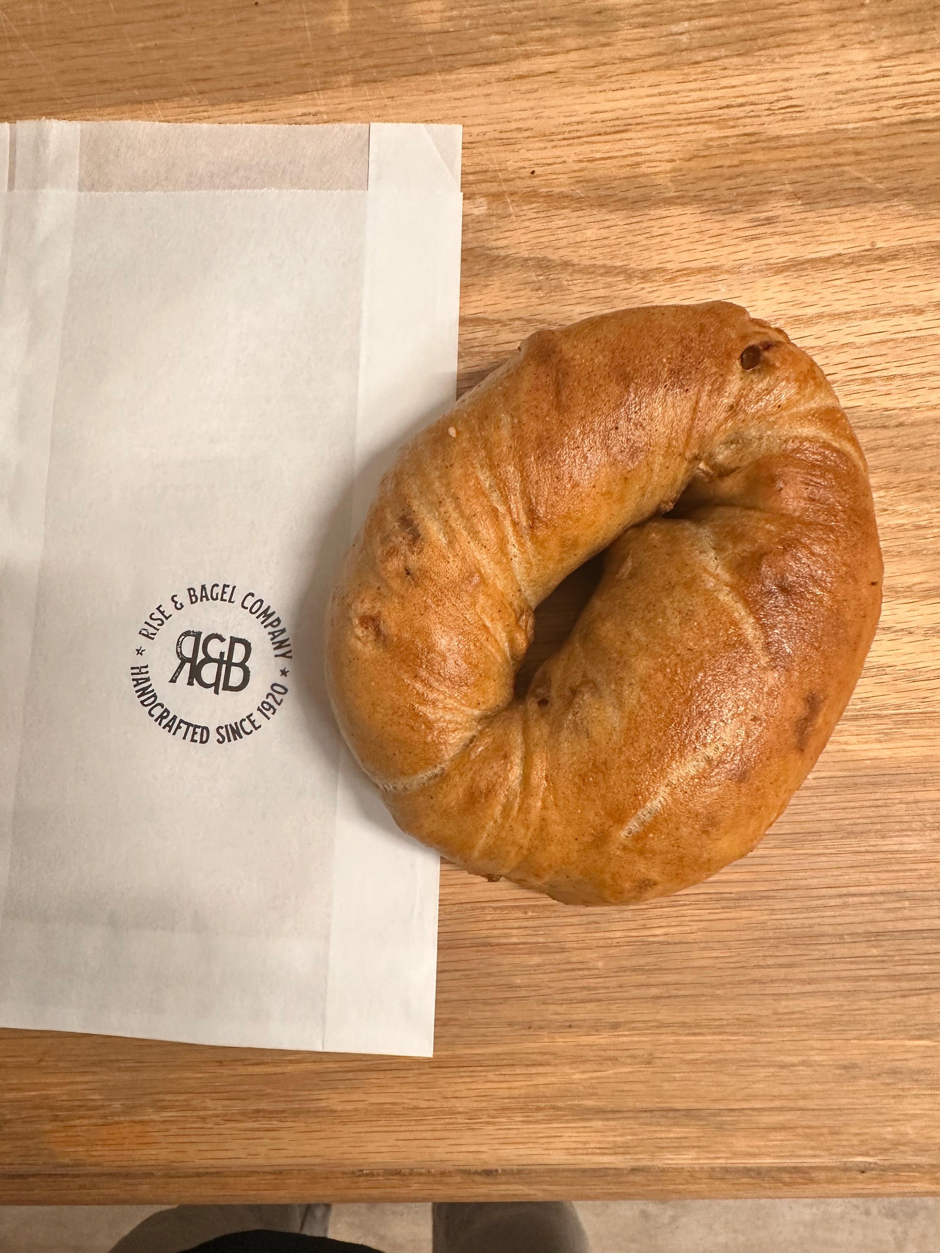 THE STARTER PACK – BAGELS, SCHMEAR & JUICE